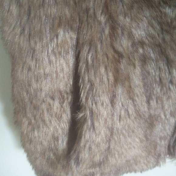 Maurices Faux Fur Vest Brown M - Picture 11 of 12